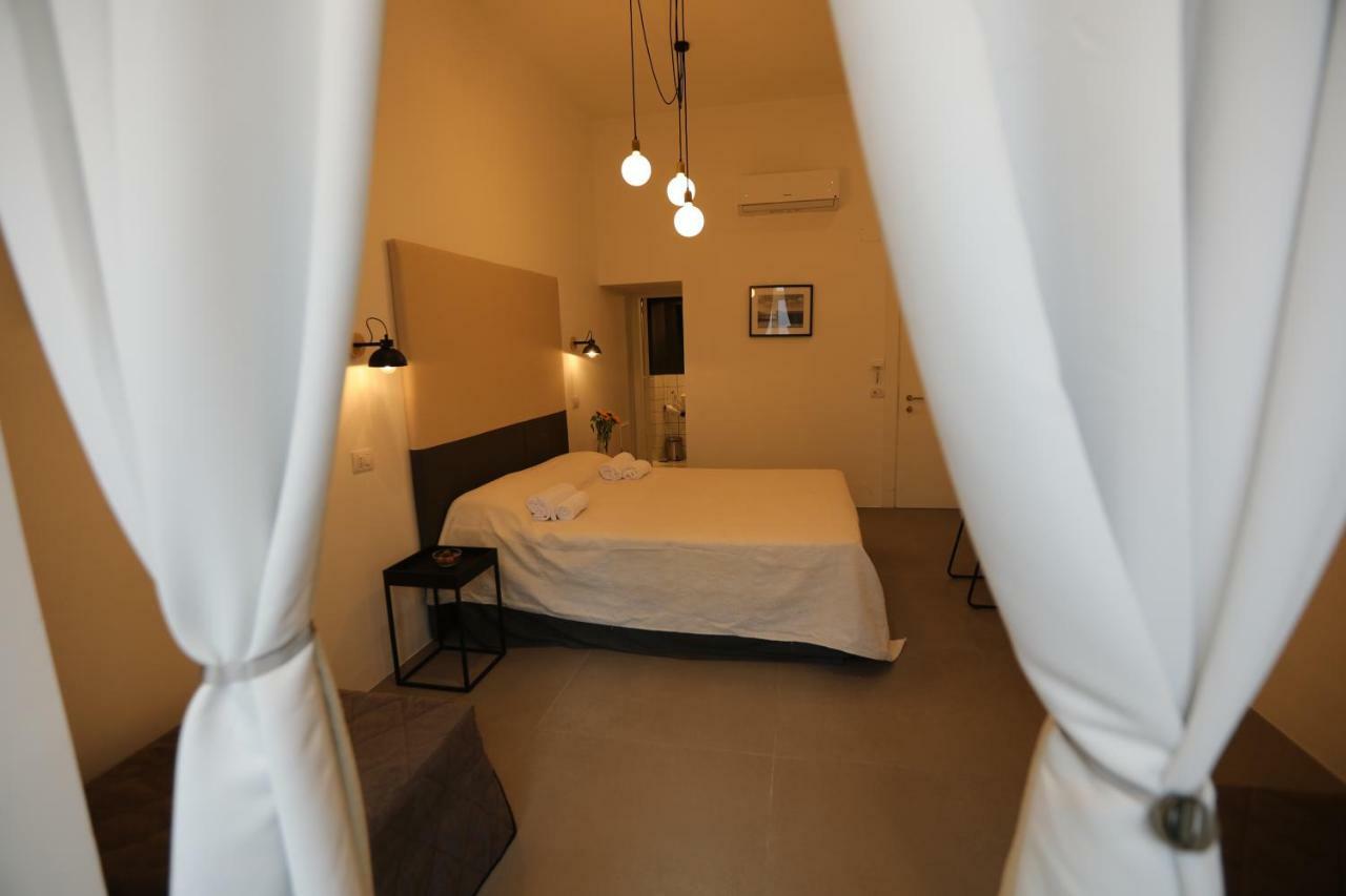 Bed and Breakfast The Station Napoli Exterior foto